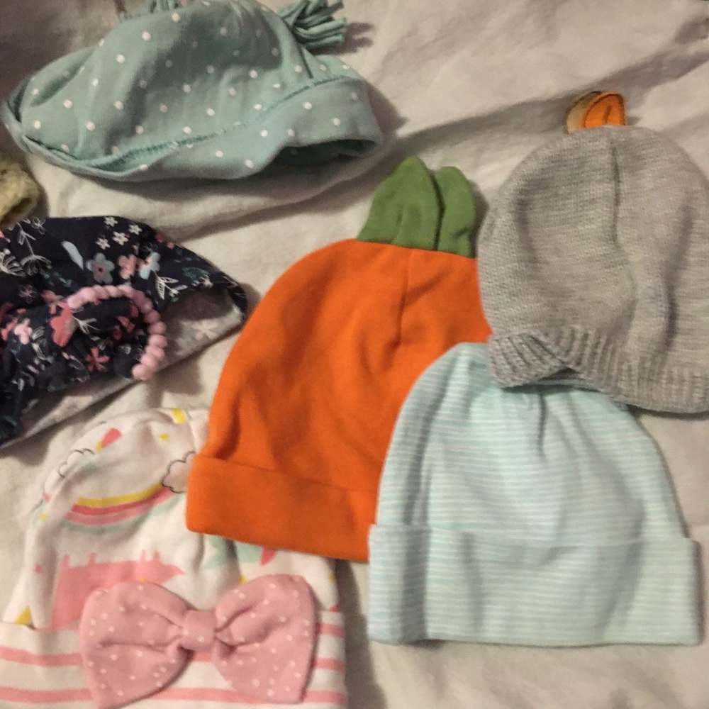 Infant hat bundle - Picture 2 of 4